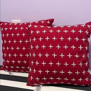 Pottery Barn Kids pillow set
